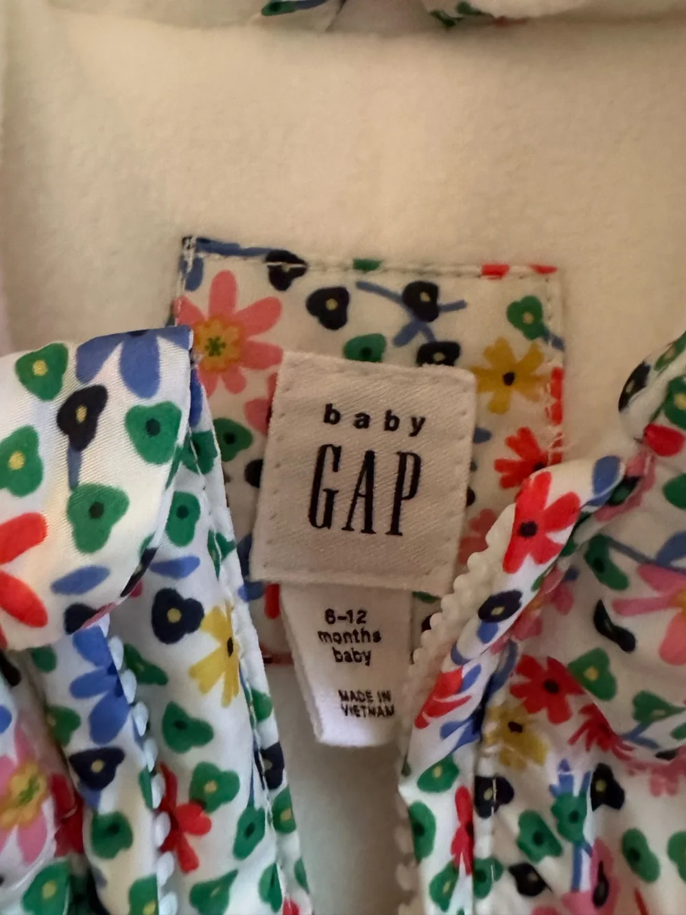 Baby Gap Girl Snowsuit Floral Print 6-12 months 🌼🌸